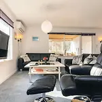 別荘 7 Person Holiday Home In Spottrup